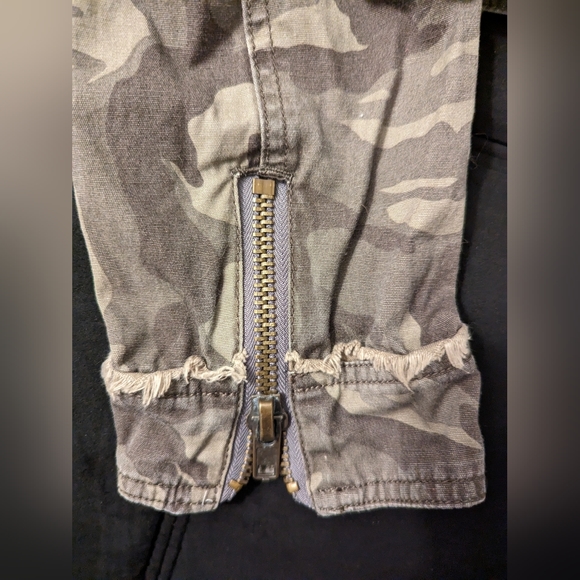 By Deep military coat - Picture 4 of 9